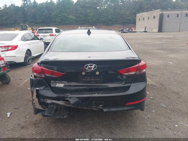 5NPD84LF3JH396219 Hyundai ELANTRA SEL