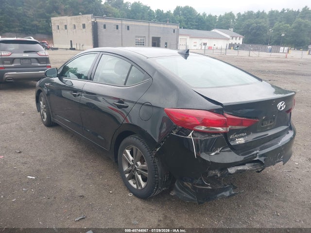 5NPD84LF3JH396219 Hyundai ELANTRA SEL