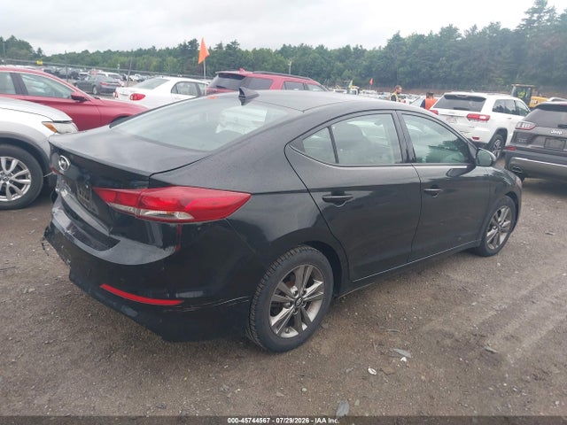 5NPD84LF3JH396219 Hyundai ELANTRA SEL