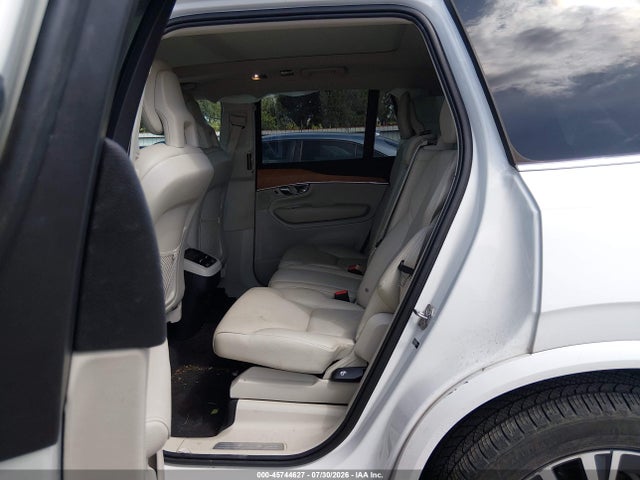 45744627 :رقم المزاد ، YV4A22PK7M1764717 vin ، 2021 Volvo Xc90 T6 Momentum 7 Passenger مزاد بيع