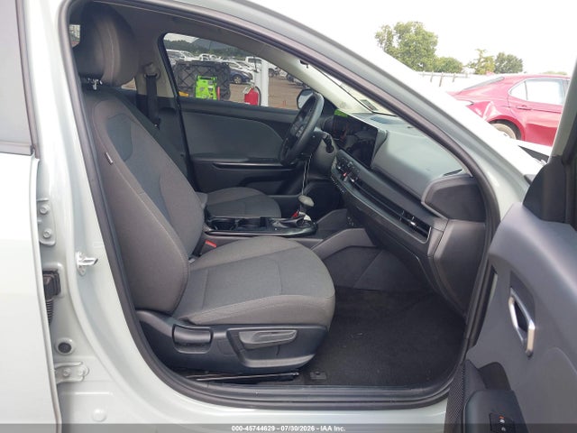 2025 Kia K4 Lxs მანქანა იყიდება აუქციონზე, vin: 3KPFT4DE0SE105811, აუქციონის ნომერი: 45744629