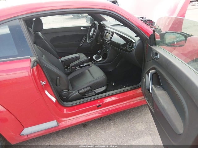 3VWF17AT9GM605938 Volkswagen Beetle 1.8t Fleet Edition