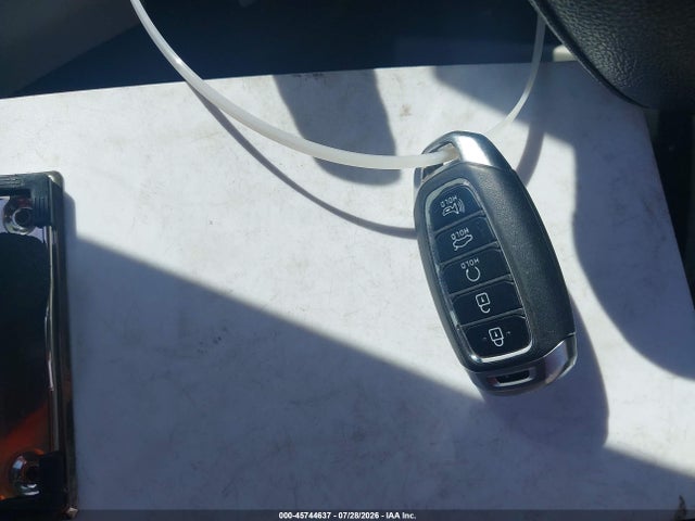 5NPLP4AGXNH078808 Hyundai Elantra Limited