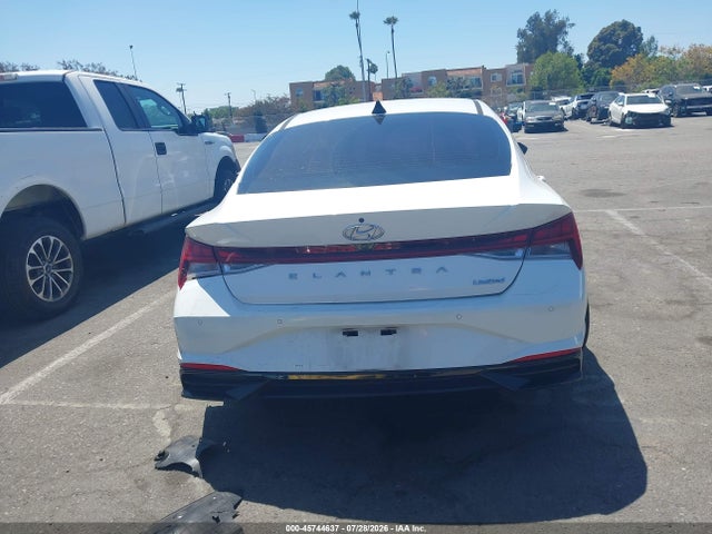 5NPLP4AGXNH078808 Hyundai Elantra Limited