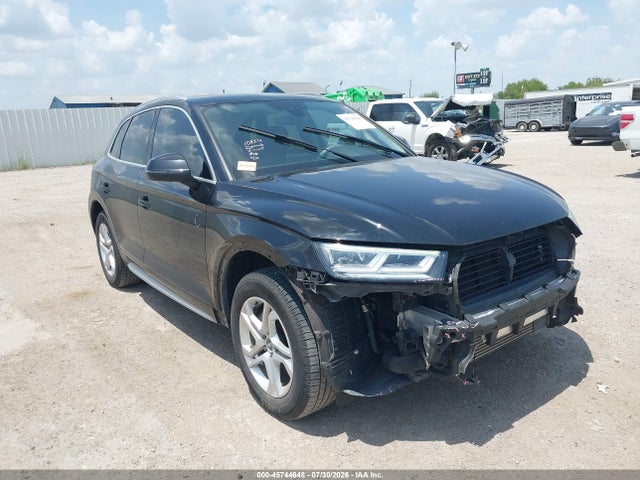 Продаж на аукціоні авто 2018 Audi Q5 2.0t Premium/2.0t Tech Premium, vin: WA1BNAFY5J2202667, номер лоту: 45744648