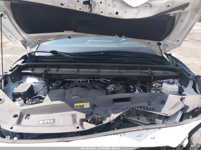Toyota Highlander Limited 2022 5TDDZRBH6NS570460 Image 10