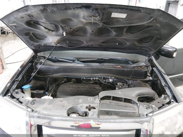 45744681 :رقم المزاد ، 5FNYF4H98BB016348 vin ، 2011 Honda Pilot Touring مزاد بيع