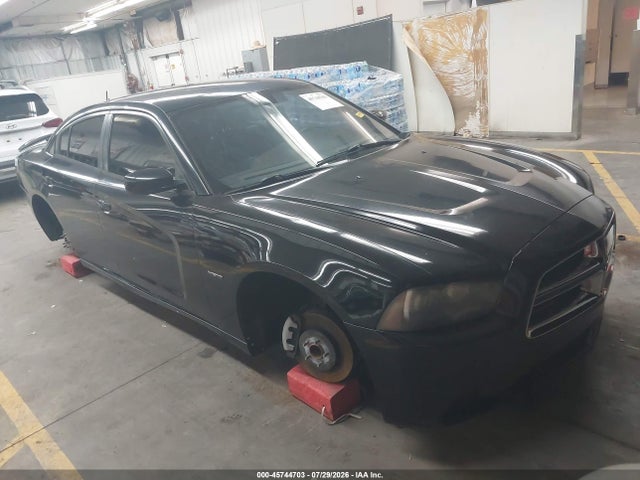 45744703 :رقم المزاد ، 2C3CDXCT6DH537686 vin ، 2013 Dodge Charger R/t Plus مزاد بيع
