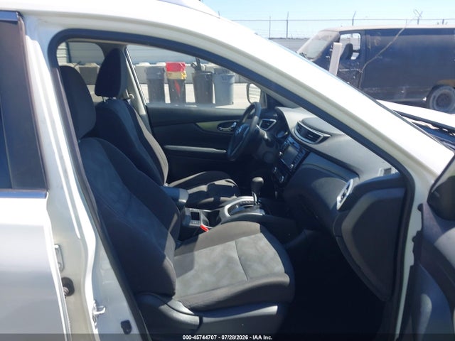 KNMAT2MT1GP636360 Nissan ROGUE SV