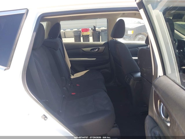 KNMAT2MT1GP636360 Nissan ROGUE SV