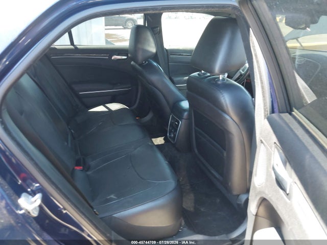 Chrysler 300C 2014 2C3CCAET3EH100789 Image 8