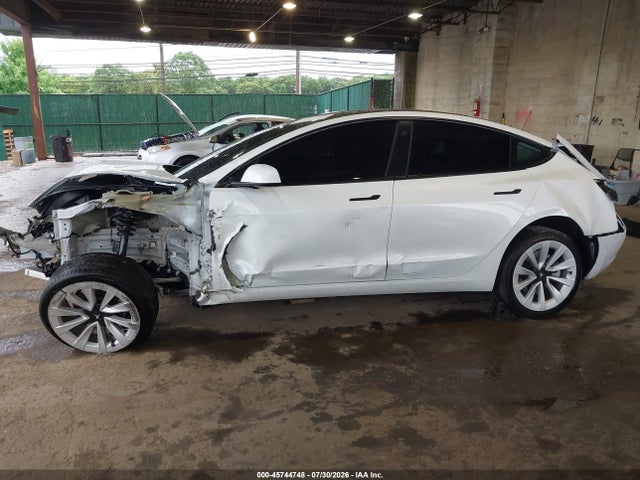 Tesla Model 3 Standard Range Plus Rear-wheel Drive 2021 5YJ3E1EA1MF063749 Image 14