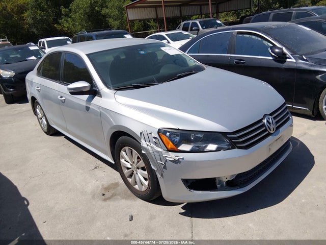 Продаж на аукціоні авто 2013 Volkswagen Passat 2.5l S, vin: 1VWAP7A31DC075065, номер лоту: 45744774