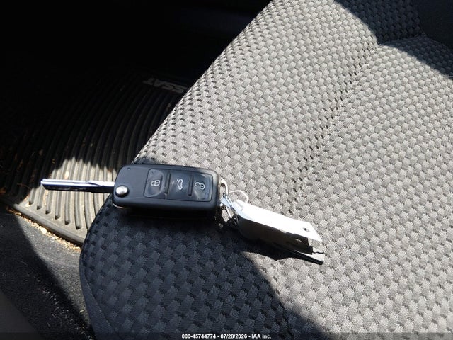 Продаж на аукціоні авто 2013 Volkswagen Passat 2.5l S, vin: 1VWAP7A31DC075065, номер лоту: 45744774
