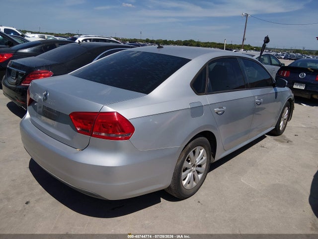 Продаж на аукціоні авто 2013 Volkswagen Passat 2.5l S, vin: 1VWAP7A31DC075065, номер лоту: 45744774