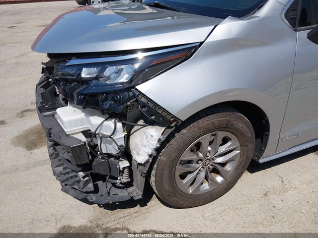 Toyota SIENNA XLE 2021 5TDJRKEC1MS006255 Image 19