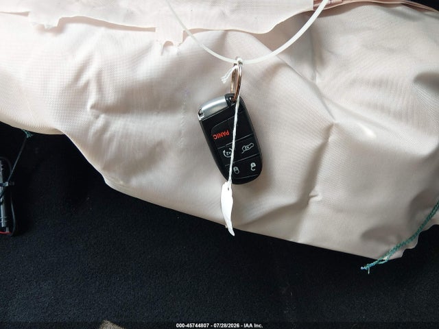 Продажа на аукционе авто 2021 Jeep Grand Cherokee Limited 4x4, vin: 1C4RJFBG7MC569546, номер лота: 45744807