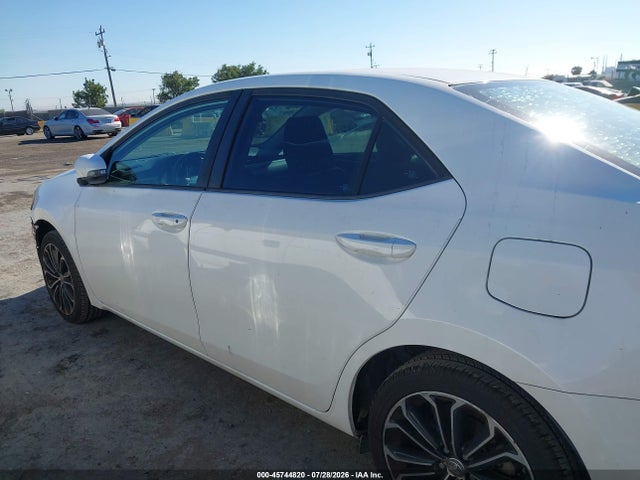 Toyota Corolla S Plus 2015 5YFBURHE1FP350267 Image 17