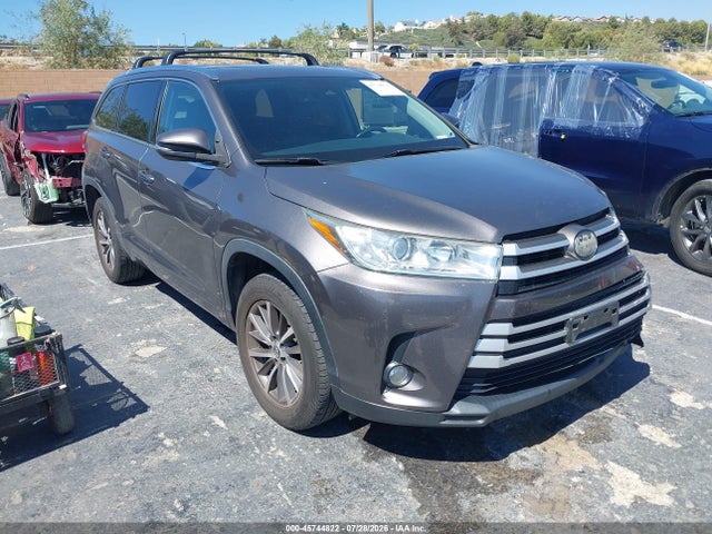 2018 5TDKZRFH9JS549520 main image