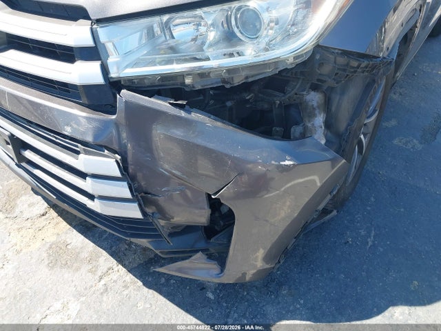 Toyota Highlander Xle 2018 5TDKZRFH9JS549520 Image 6