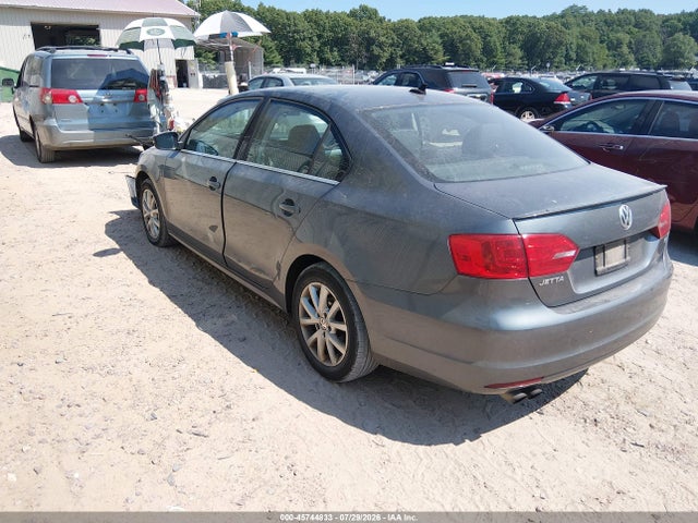 45744833 :رقم المزاد ، 3VWD07AJ5EM209155 vin ، 2014 Volkswagen Jetta 1.8t Se مزاد بيع