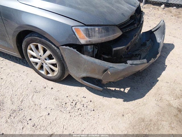 45744833 :رقم المزاد ، 3VWD07AJ5EM209155 vin ، 2014 Volkswagen Jetta 1.8t Se مزاد بيع