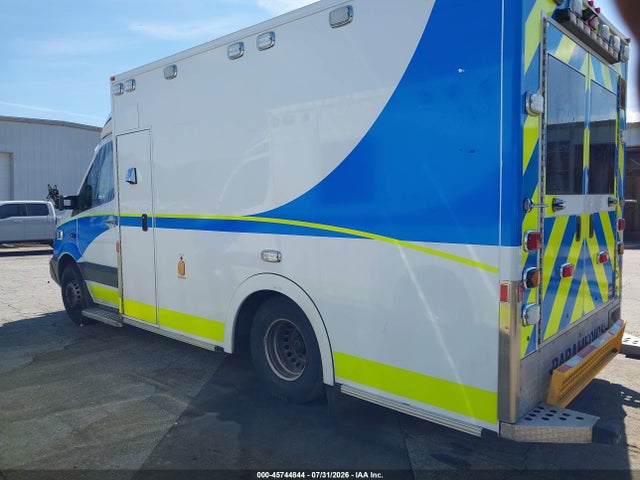 45744844 :رقم المزاد ، WDAPF3CD0G9688989 vin ، 2016 Mercedes-benz Sprinter 3500 مزاد بيع