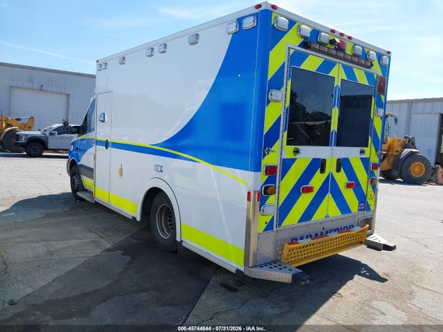 45744844 :رقم المزاد ، WDAPF3CD0G9688989 vin ، 2016 Mercedes-benz Sprinter 3500 مزاد بيع