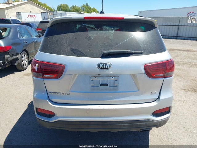 Продаж на аукціоні авто 2020 Kia Sorento 3.3l Lx, vin: 5XYPG4A5XLG616878, номер лоту: 45744855