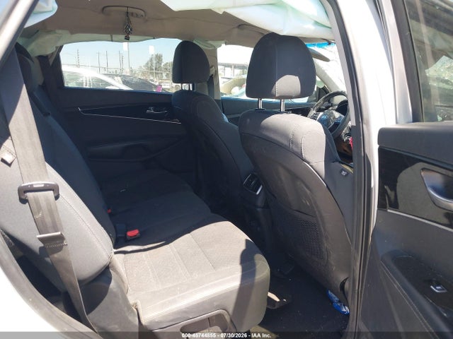 Продаж на аукціоні авто 2020 Kia Sorento 3.3l Lx, vin: 5XYPG4A5XLG616878, номер лоту: 45744855