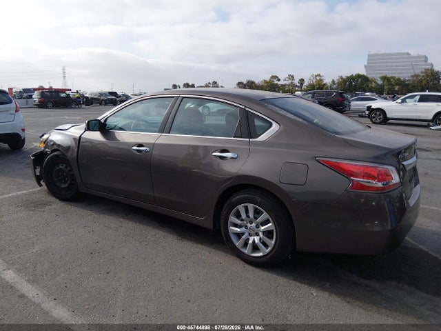 Nissan Altima 2.5 S 2015 1N4AL3AP9FC568446 Image 14