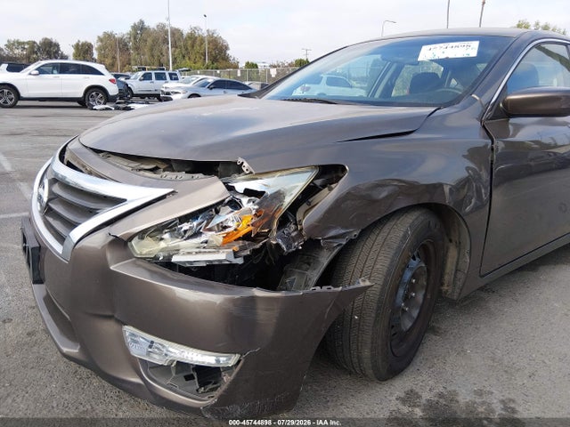 Nissan Altima 2.5 S 2015 1N4AL3AP9FC568446 Image 6