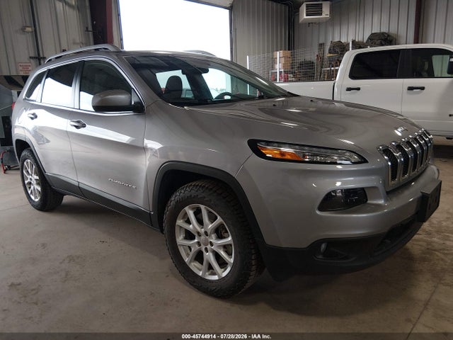Jeep Cherokee Latitude 4x4 2018 1C4PJMCB8JD528427 main image