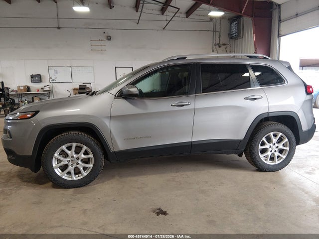 Jeep Cherokee Latitude 4x4 2018 1C4PJMCB8JD528427 Image 14