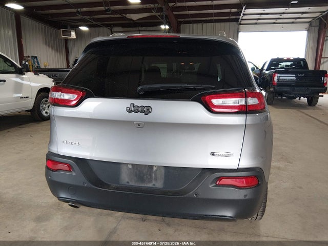 Jeep Cherokee Latitude 4x4 2018 1C4PJMCB8JD528427 Image 16