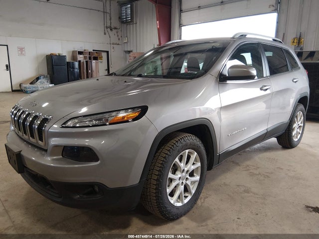 Jeep Cherokee Latitude 4x4 2018 1C4PJMCB8JD528427 Image 2
