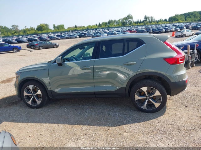 Aukcja sprzedaży 2025 Volvo Xc40 B5 Core Bright Theme, vin: YV4L12UJ8S2570180, numer aukcji: 45744918