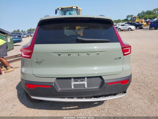 Aukcja sprzedaży 2025 Volvo Xc40 B5 Core Bright Theme, vin: YV4L12UJ8S2570180, numer aukcji: 45744918