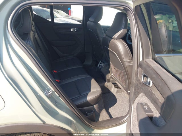 Aukcja sprzedaży 2025 Volvo Xc40 B5 Core Bright Theme, vin: YV4L12UJ8S2570180, numer aukcji: 45744918
