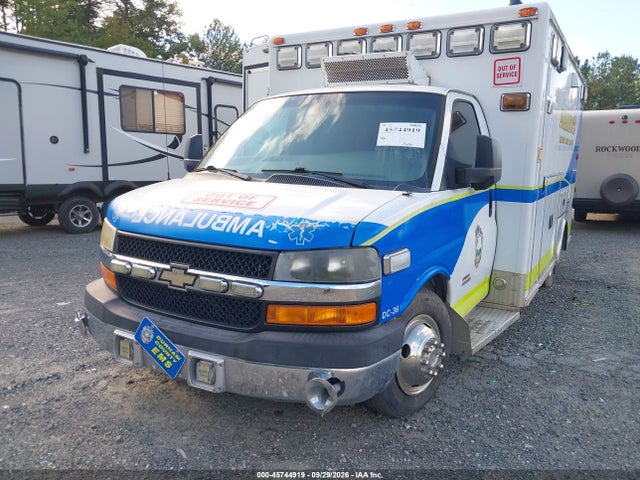 45744919 :رقم المزاد ، 1GB6G5CL2E1109557 vin ، 2014 Chevrolet Express Cutaway 4500 Diesel مزاد بيع
