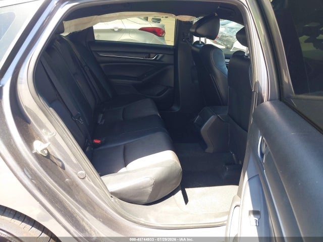 1HGCV1F35JA132495 Honda Accord Sport