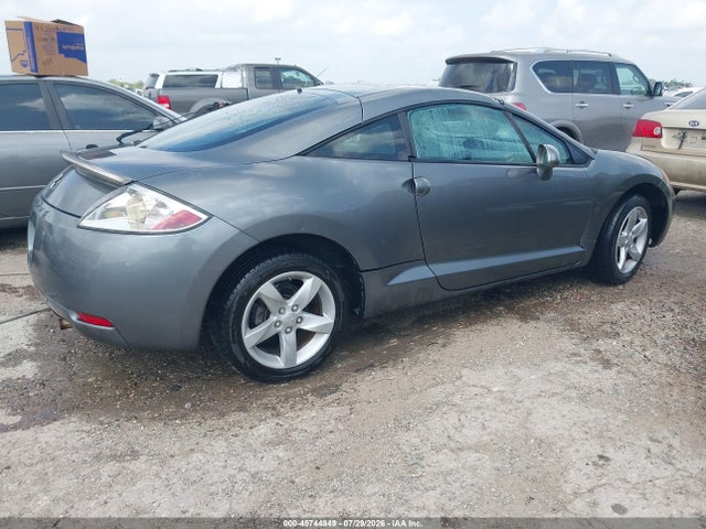 45744949 :رقم المزاد ، 4A3AK24F96E053300 vin ، 2006 Mitsubishi Eclipse Gs مزاد بيع