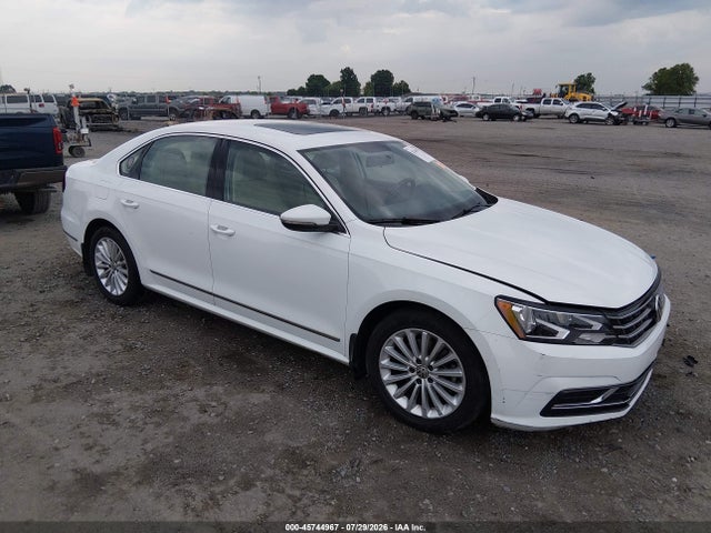45744967 :رقم المزاد ، 1VWBT7A36HC067114 vin ، 2017 Volkswagen Passat 1.8t Se مزاد بيع