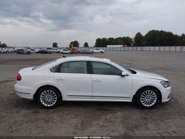 Auction sale of the 2017 Volkswagen Passat 1.8t Se, vin: 1VWBT7A36HC067114, lot number: 45744967