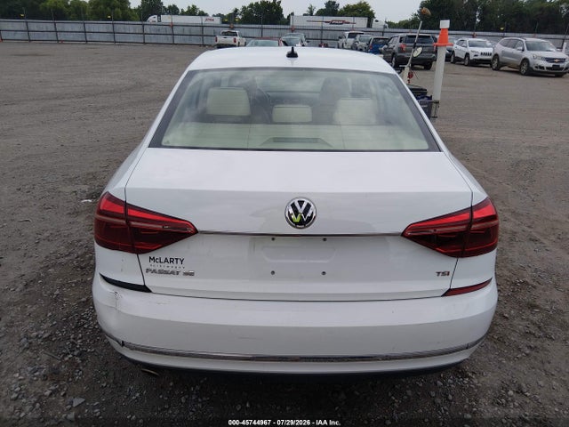 Auction sale of the 2017 Volkswagen Passat 1.8t Se, vin: 1VWBT7A36HC067114, lot number: 45744967