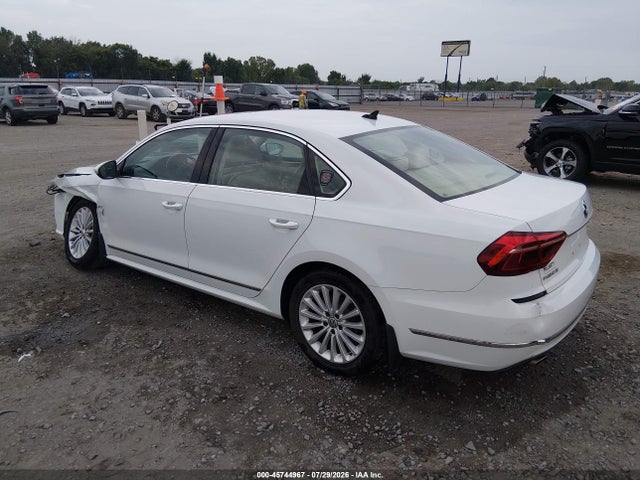 Auction sale of the 2017 Volkswagen Passat 1.8t Se, vin: 1VWBT7A36HC067114, lot number: 45744967