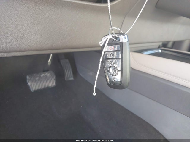 2023 Lincoln Corsair Standard მანქანა იყიდება აუქციონზე, vin: 5LMCJ1CA4PUL05131, აუქციონის ნომერი: 45745004