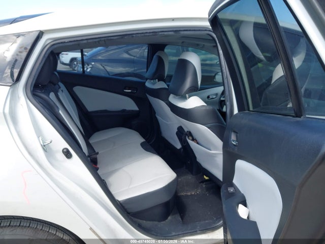 2017 Toyota Prius Four მანქანა იყიდება აუქციონზე, vin: JTDKARFU4H3534598, აუქციონის ნომერი: 45745020