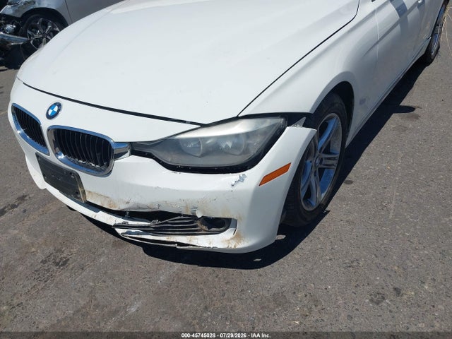 BMW 328I 2014 WBA3C1C54EK112911 Image 6