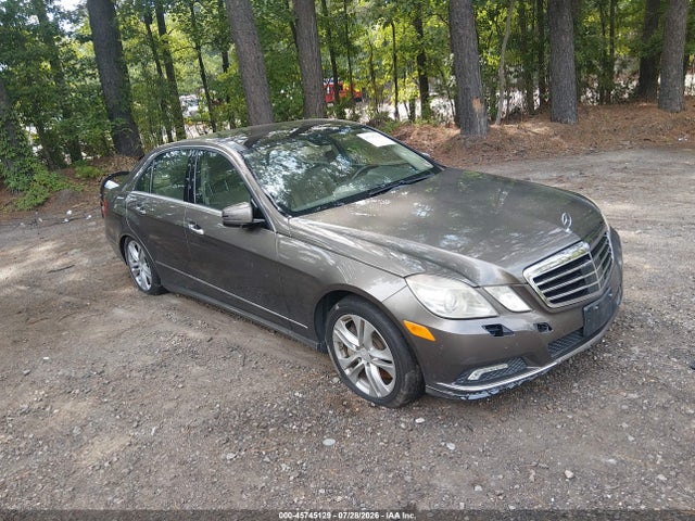 45745129 :رقم المزاد ، WDDHF9AB3AA146738 vin ، 2010 Mercedes-benz E 550 4matic مزاد بيع